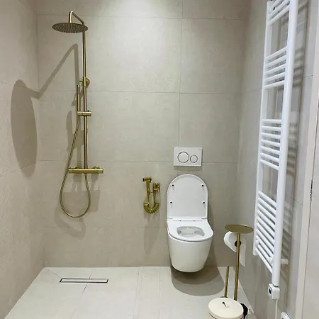 Dahlia Аргостолион