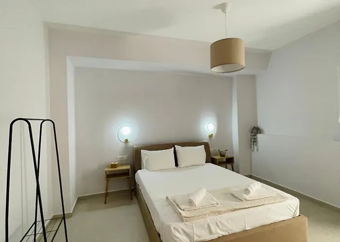 Dahlia Argostoli (Kefalonia)