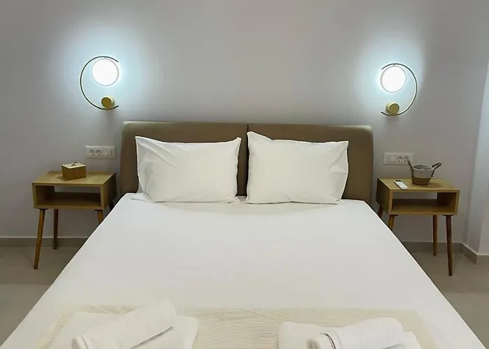 Dahlia Argostoli (Kefalonia)